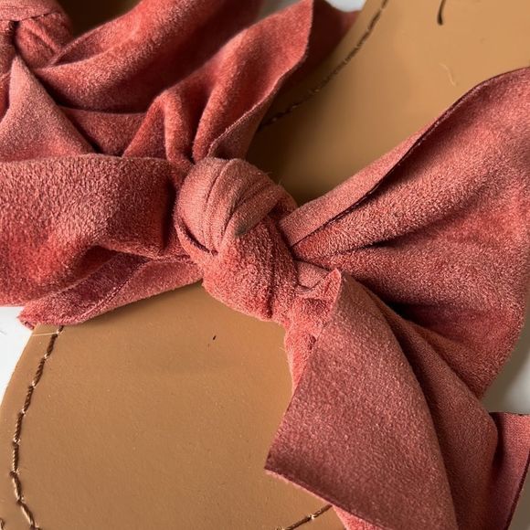 Mauve/Pink Bow Sandals - Picture 3 of 4
